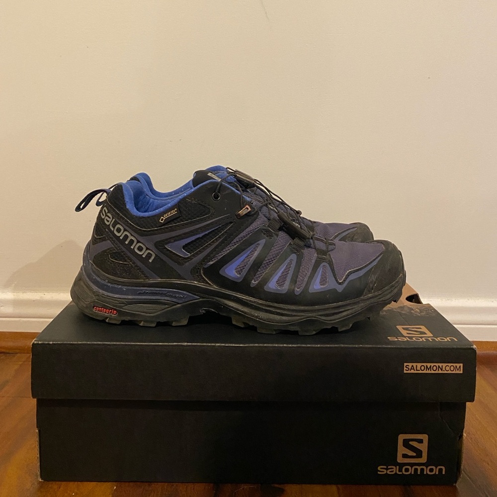 X Ultra 3 GTX W 

Crown Blue/India Ink/Amparo Blue 

Size 7.5